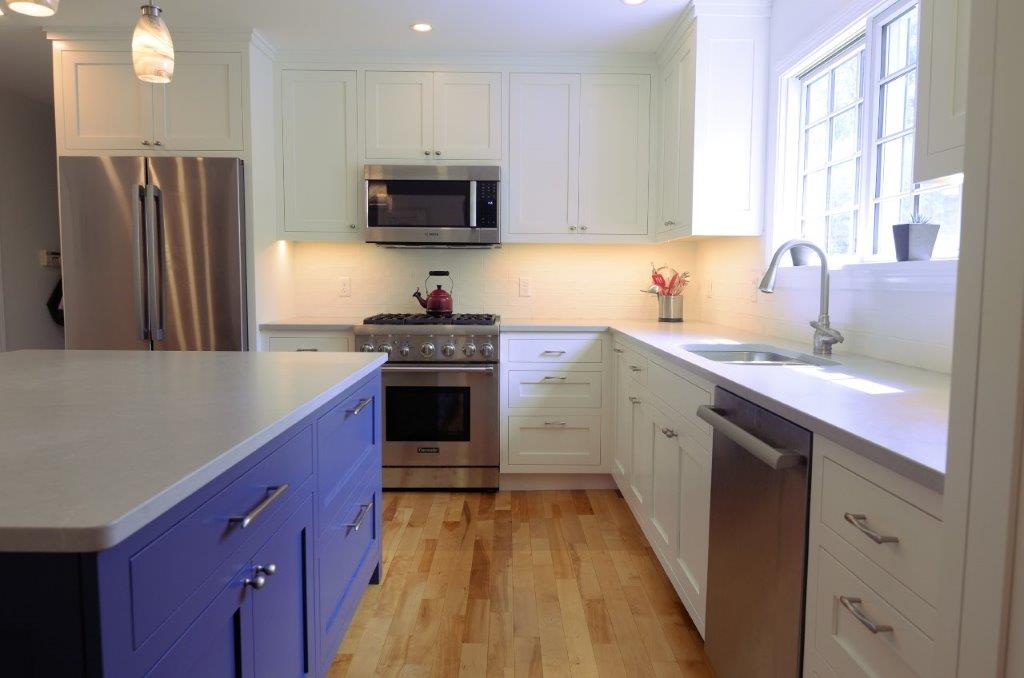 newly renovated kitchen with island, cabinets, appliances